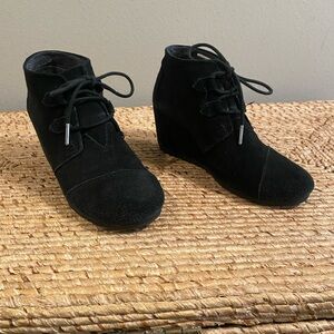 TOMS ankle booties